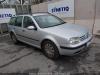 2002 VOLKSWAGEN GOLF SE 2002